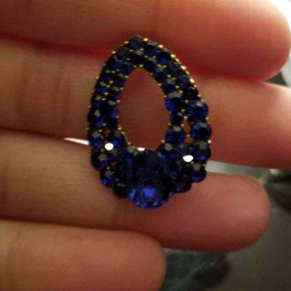 5/$35✨Luxe Gems Collection✨ Exquisite Blue Gemstone Decor Rhinestone Sapphire 💎 - Picture 4 of 11